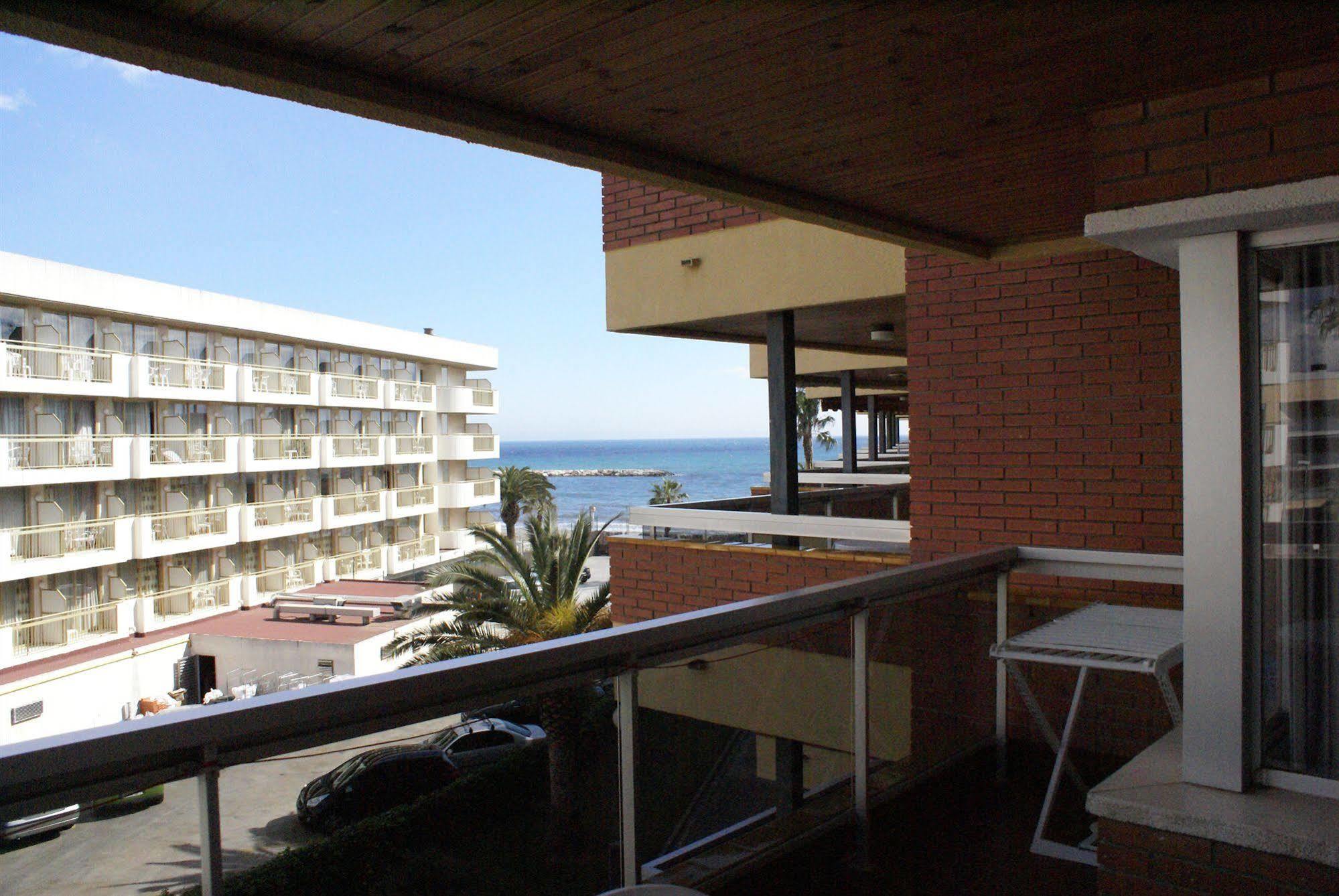Apartaments Voralmar - Mas D'En Gran Cambrils Eksteriør bilde